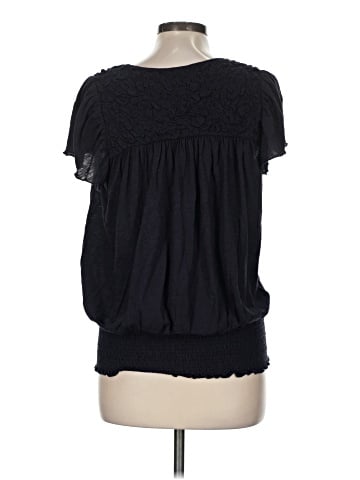 Leifsdottir Short Sleeve Blouse (view 2)