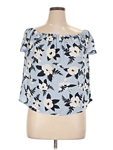 Atmosphere 3/4 Sleeve Blouse (view 1)