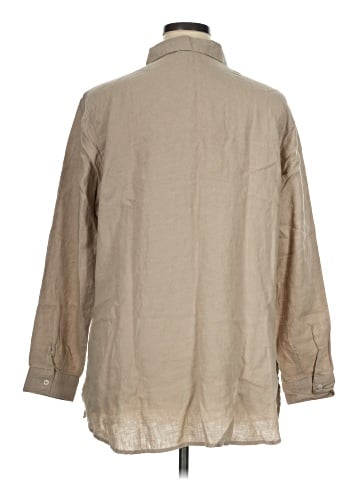 Travelsmith 3/4 Sleeve Button-Down Shirt (view 2)