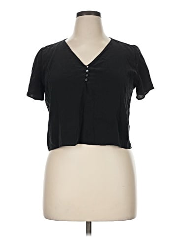 Amour Vert Short Sleeve Henley (view 1)
