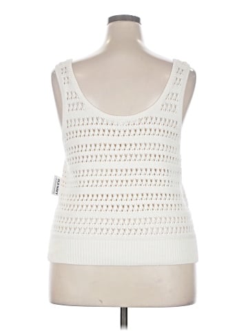 Old Navy Sweater Vest (view 2)