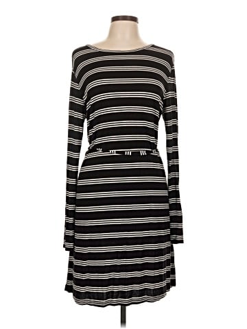 Daisy Fuentes Casual Dress (view 1)