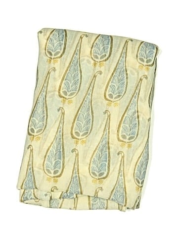 Unbranded Scarf (view 2)