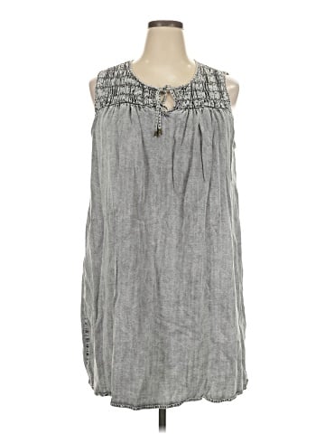 Jane and Delancey Casual Dress (view 1)