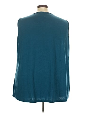 BLOOMCHIC Sleeveless Blouse (view 2)