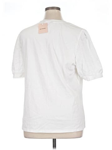 BLOOMCHIC Short Sleeve Top (view 2)