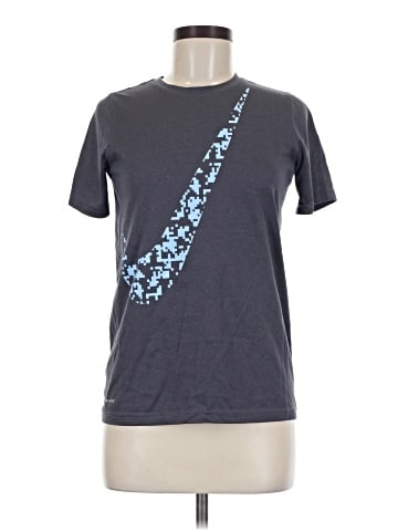 Nike Short Sleeve T-Shirt (view 1)