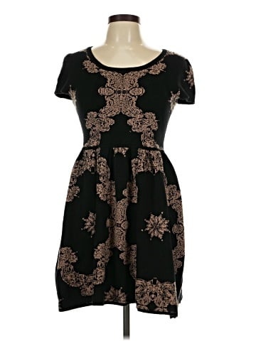Romeo & Juliet Couture Casual Dress (view 1)