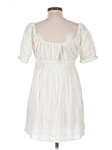 Urban Outfitters Casual Dress (view 2)