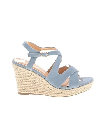 Forever Wedges (view 1)