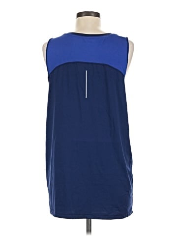 Reebok Sleeveless T-Shirt (view 2)