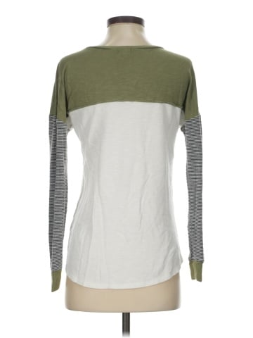 BKE Long Sleeve T-Shirt (view 2)