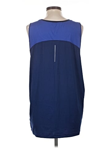 Reebok Sleeveless T-Shirt (view 2)