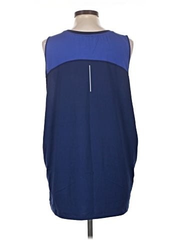 Reebok Sleeveless T-Shirt (view 2)