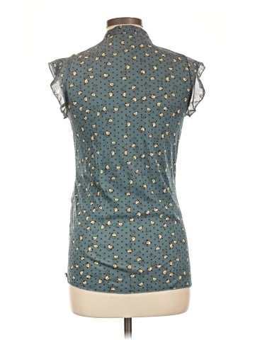 Robin's Nest Sleeveless Blouse (view 2)