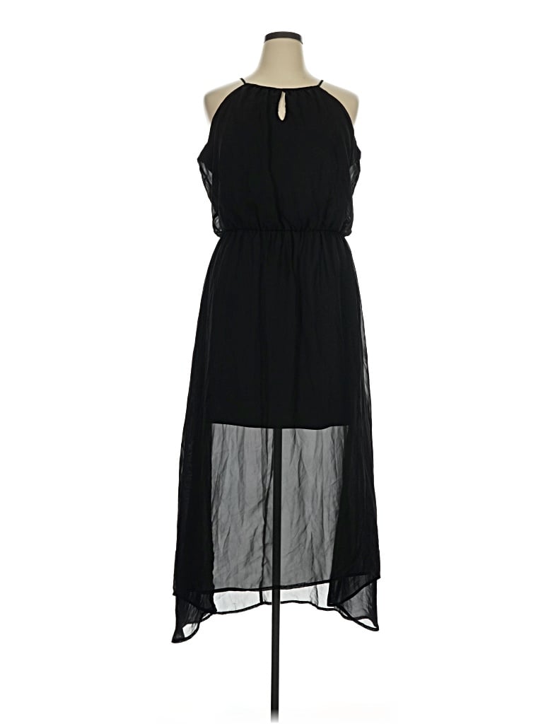 Pre-owned Xhilaration Casual Dress In Black