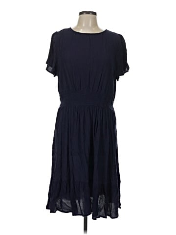 Croft & Barrow Casual Dress (view 1)