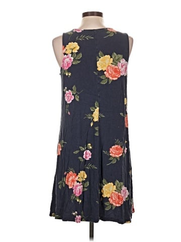 Old Navy Casual Dress (view 2)
