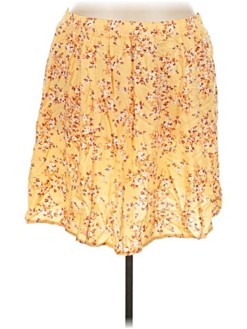 Old Navy Casual Skirt (view 1)