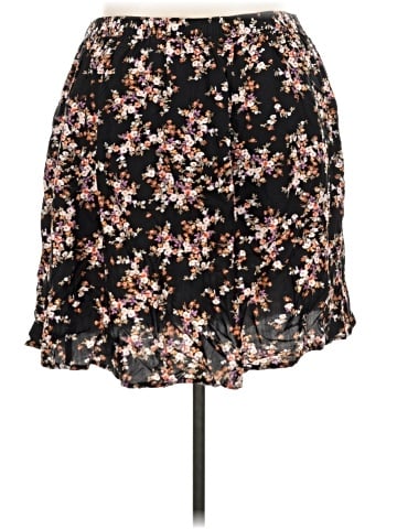 Old Navy Casual Skirt (view 2)