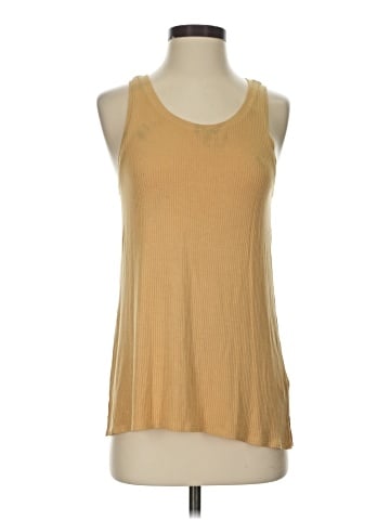American Eagle Outfitters Sleeveless T-Shirt (view 1)