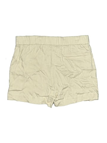 Vince. Khaki Shorts (view 2)