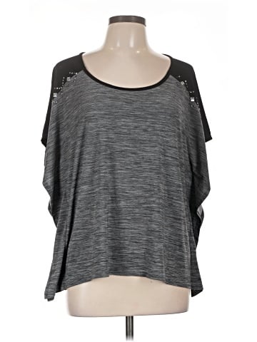 Suzie In The City Short Sleeve Top (view 1)