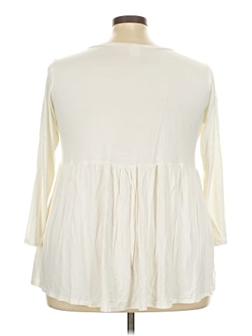 Assorted Brands 3/4 Sleeve Top (view 2)