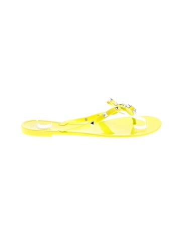 DV by Dolce Vita Flip Flops (view 1)