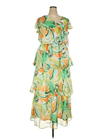Julia Jordan Casual Dress (view 1)