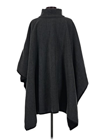 Adrienne Vittadini Poncho (view 2)
