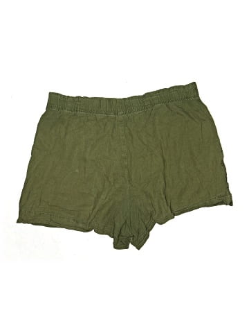 Gap Shorts (view 2)