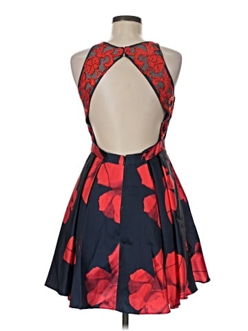 Glamour by Terani Couture Cocktail Dress (view 2)