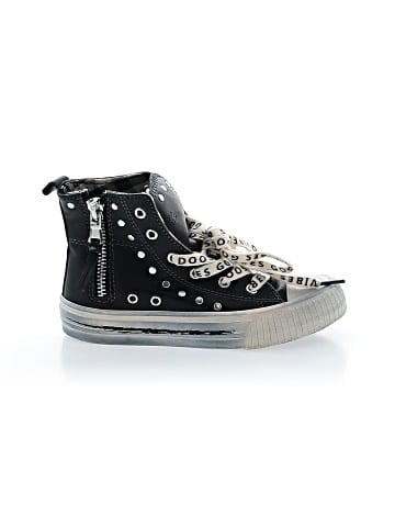 Zara Sneakers (view 1)