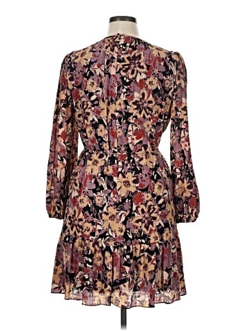 Donna Morgan Casual Dress (view 2)