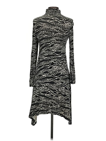 Maeve Casual Dress (view 2)