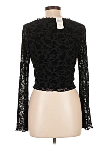 Hot Topic Long Sleeve Top (view 2)