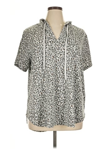 Jane and Delancey Short Sleeve Top (view 1)