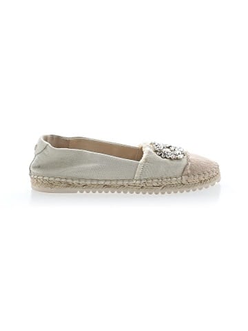 Ivanka Trump Flats (view 1)