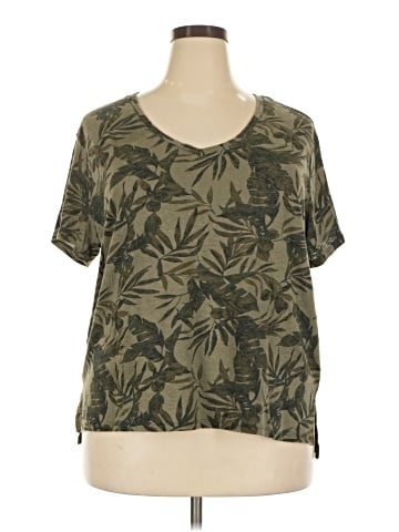 Old Navy Short Sleeve T-Shirt (view 1)