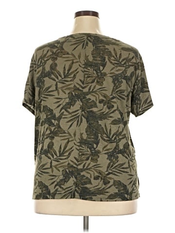 Old Navy Short Sleeve T-Shirt (view 2)
