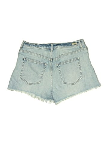 SNEAK PEEK Denim Shorts (view 2)