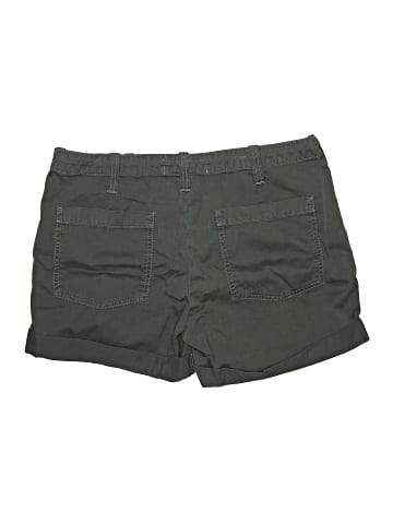 Vince. Khaki Shorts (view 2)