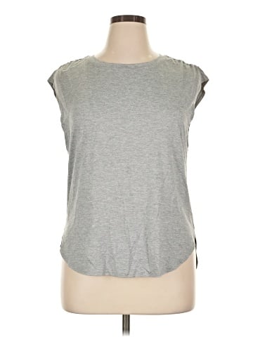 Fabletics Sleeveless T-Shirt (view 1)
