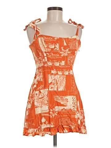 Urban Outfitters Casual Dress (view 1)