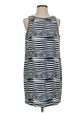 Tori Richard Casual Dress (view 1)