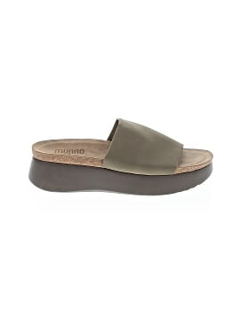 Munro American Wedges