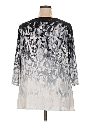Roz & Ali 3/4 Sleeve Blouse (view 2)