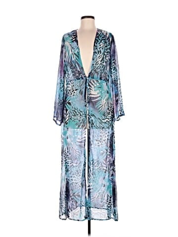 Kendall & Kylie Kimono (view 1)