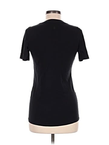 Lululemon Athletica Short Sleeve T-Shirt (view 2)